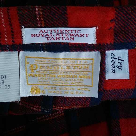 Vintage Pendleton pleated plaid wool skirt - Picture 4 of 5